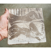 aho-tile-bw-8x8-hand